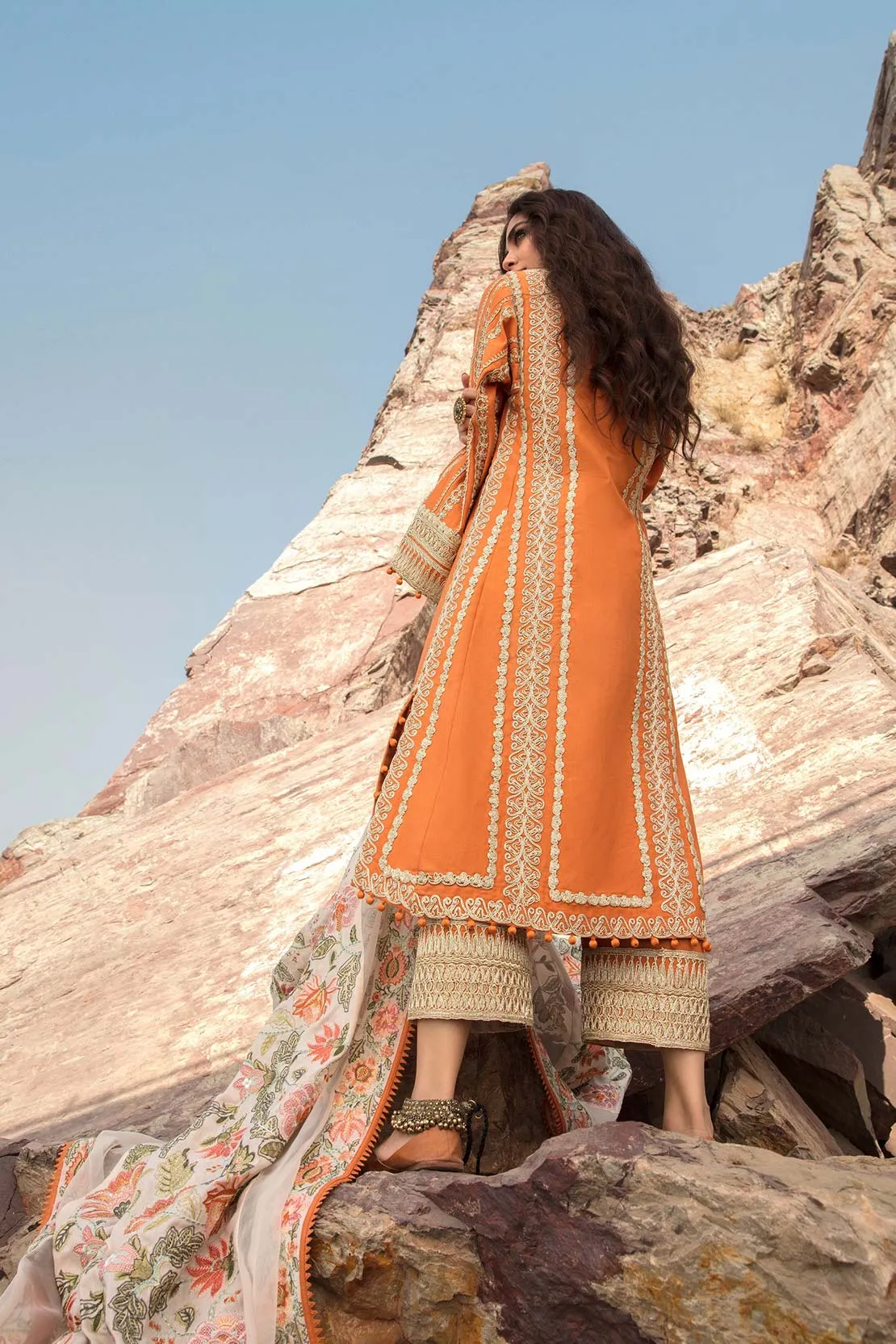 Crimson X Saira Shakira Winter Collection 2020 – Modern Memsaab - Mandarin