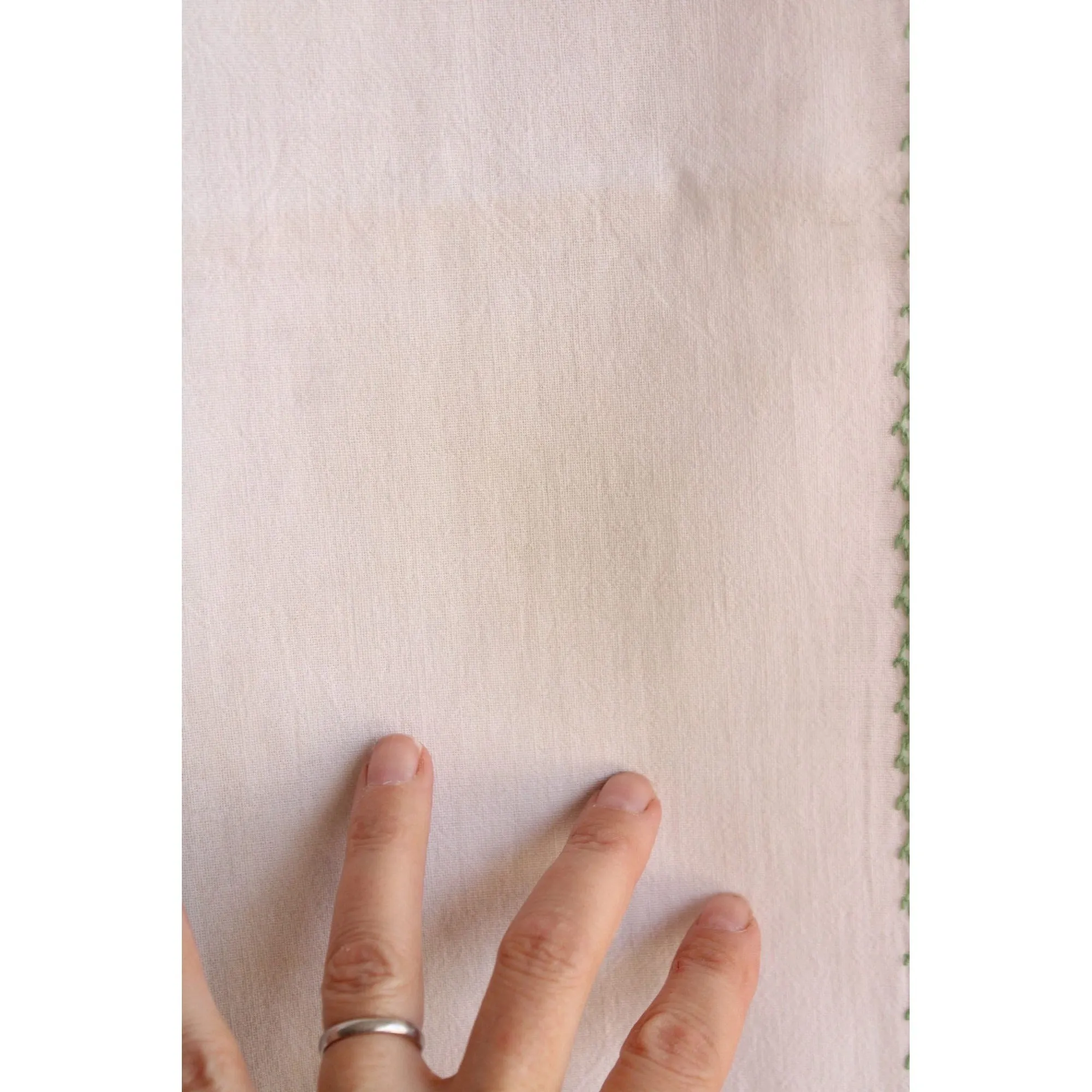 Vintage 1950s Tablecloth or Towel with Apple Applique